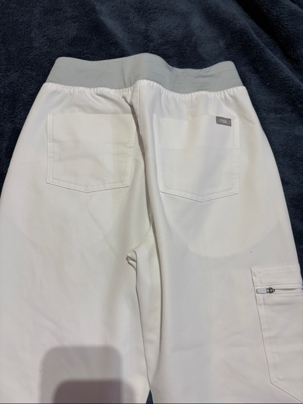 Figs White Optic White Jogger Scrub Pants - Picture 5 of 6
